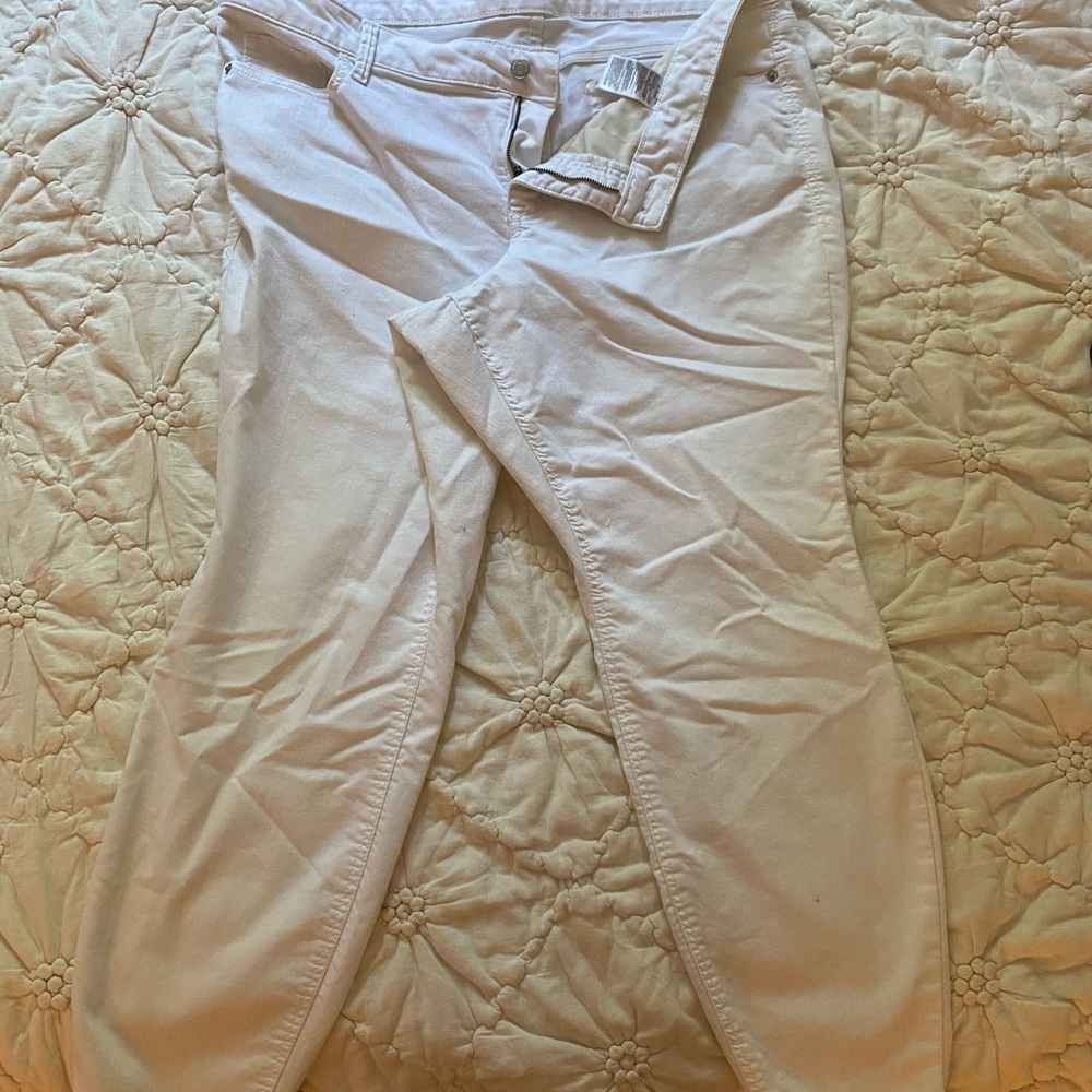 Women’s Jeans